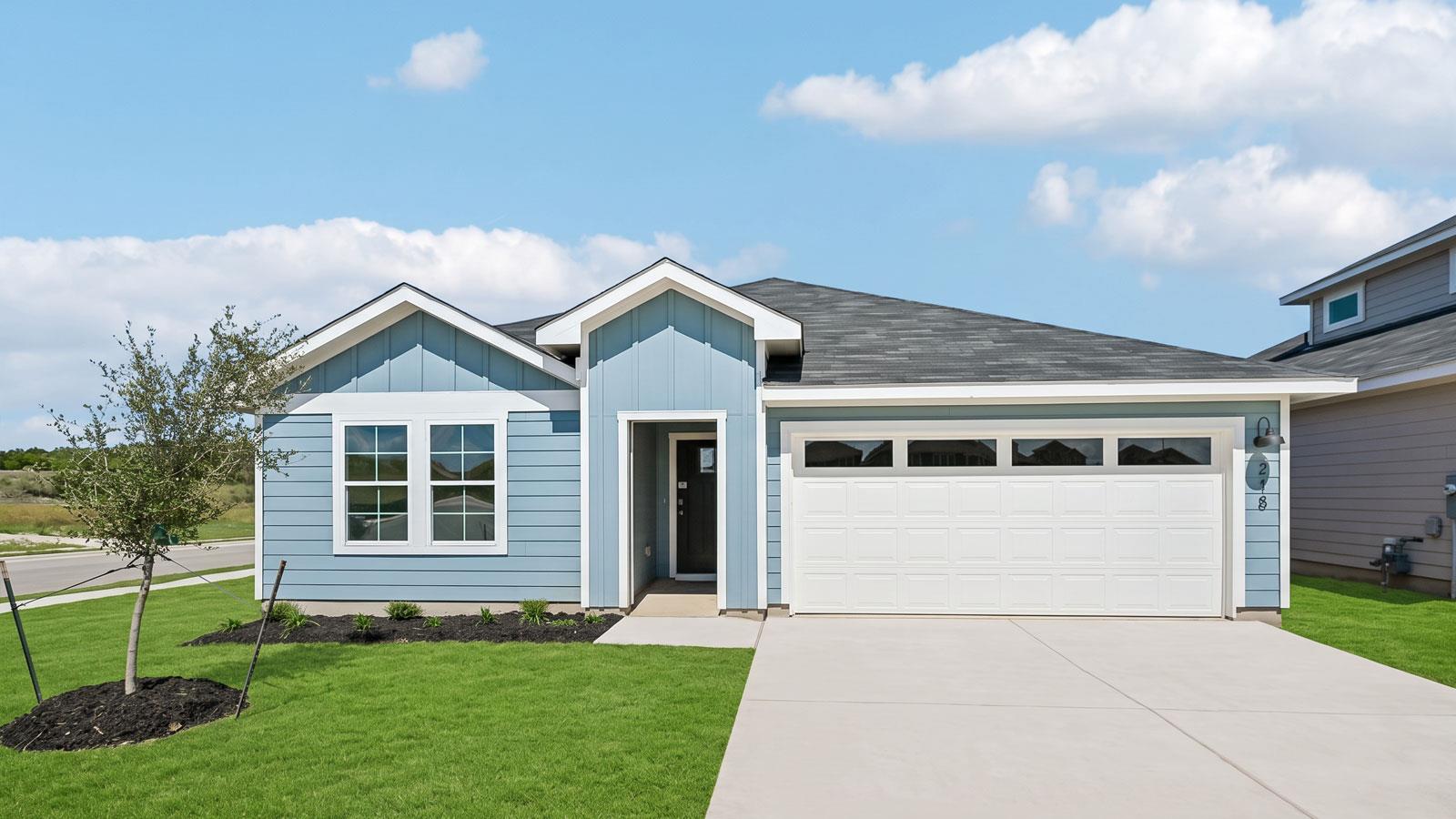 218 Salkeld Dr, Uhland, TX 78640 — photo 1