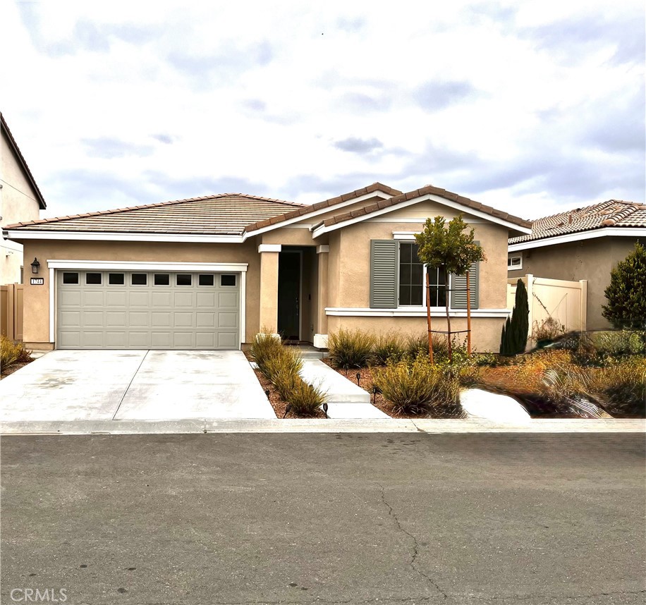 1744 Plume, San Jacinto, CA 92583 — photo 1
