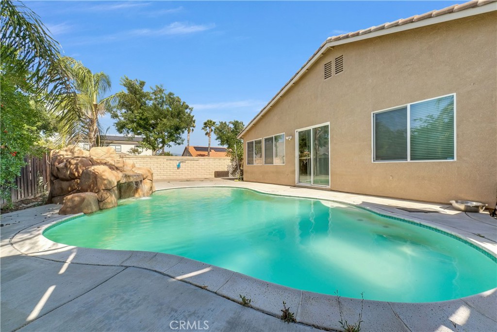 1105 Sykes, San Jacinto, CA 92582 — photo 1