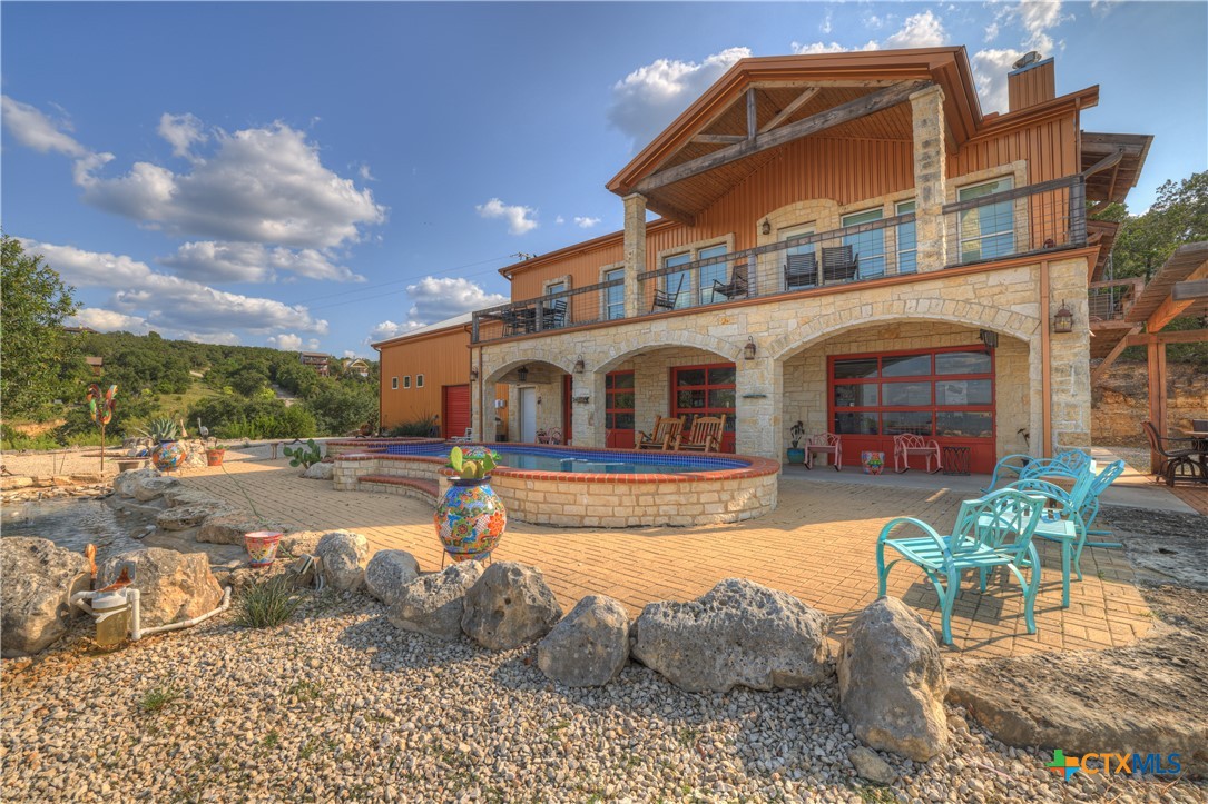 2611 Westview Drive, Canyon Lake, TX 78133 — photo 1