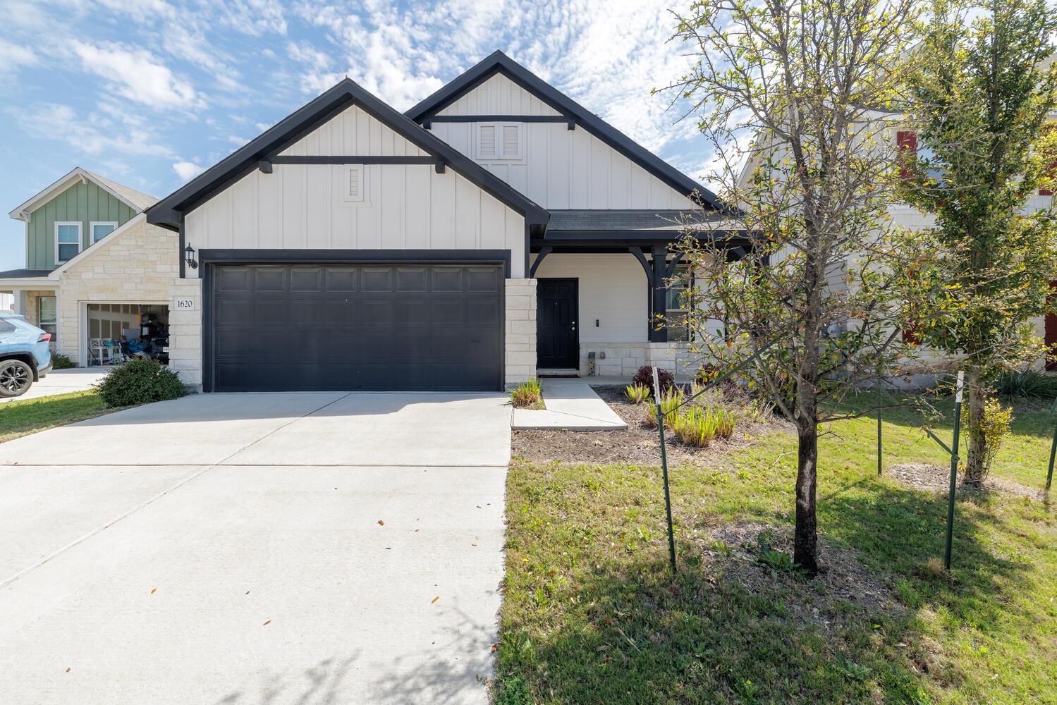 1620 Holly Lake, Leander, TX 78641 — photo 1