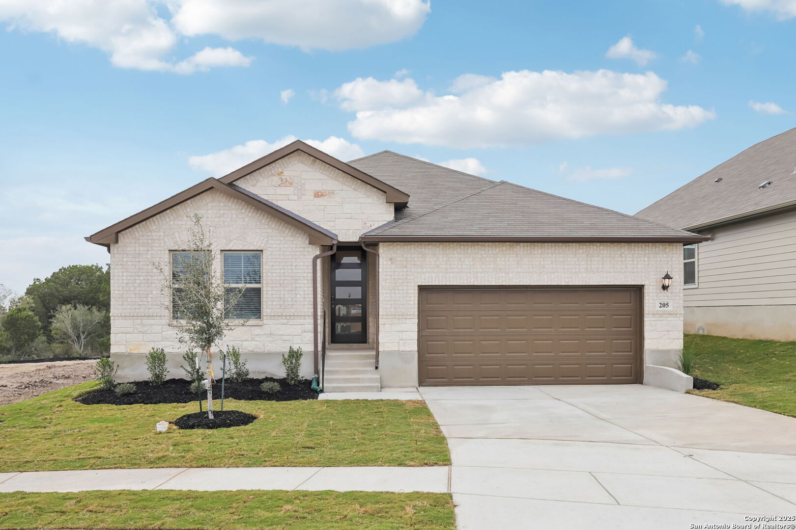 205 Bark Hollow Avenue, , 78108 — photo 1