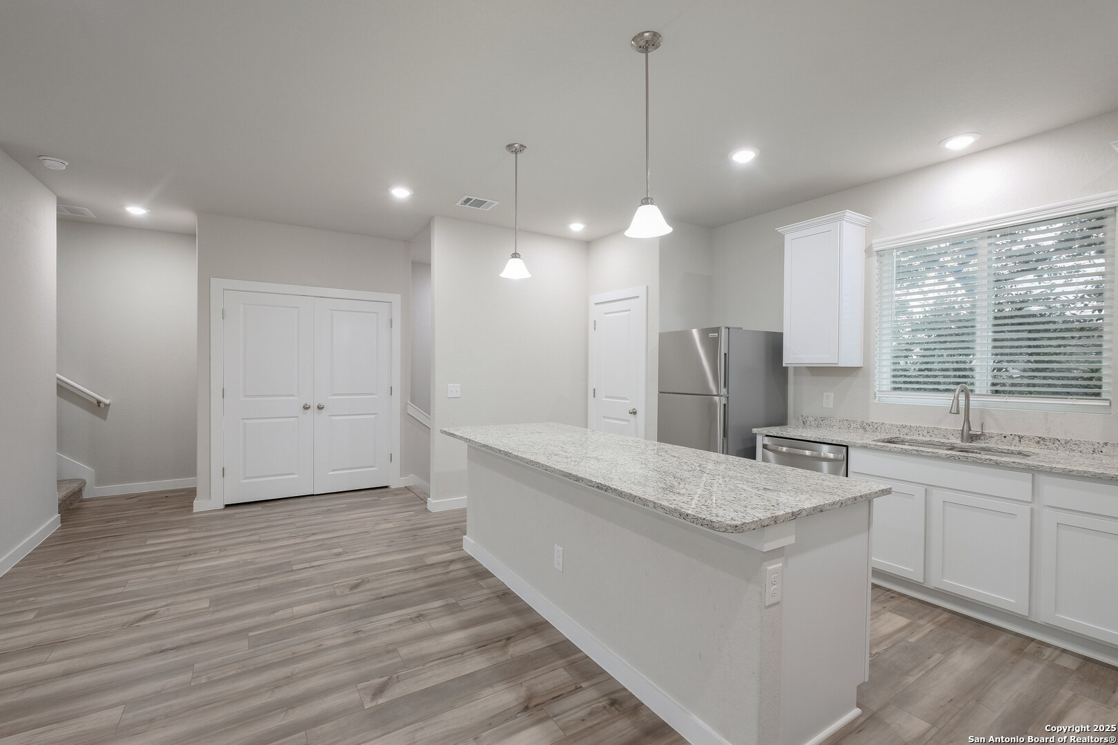 21410-21414 James Charles, ,  78256 — photo 1