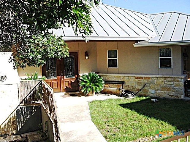 2552 Connie Drive, Canyon Lake, TX 78133 — photo 1