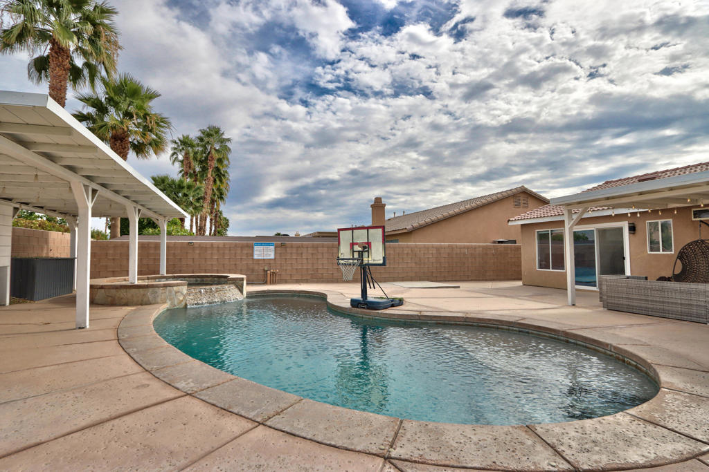 81358 Avenida Blanca, Indio, CA 92201 — photo 1