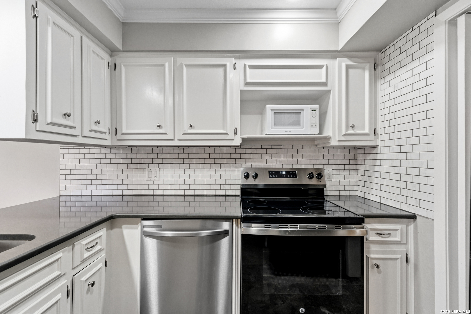 5359 Fredericksburg, ,  78229 — photo 1