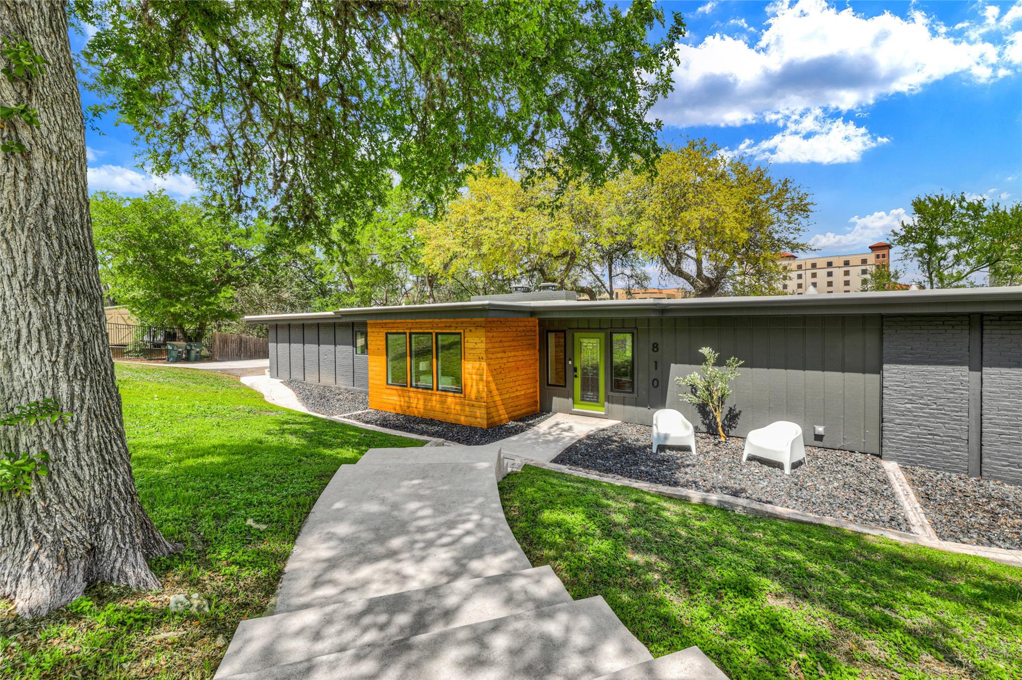 810 Loop, San Marcos, TX 78666 — photo 1