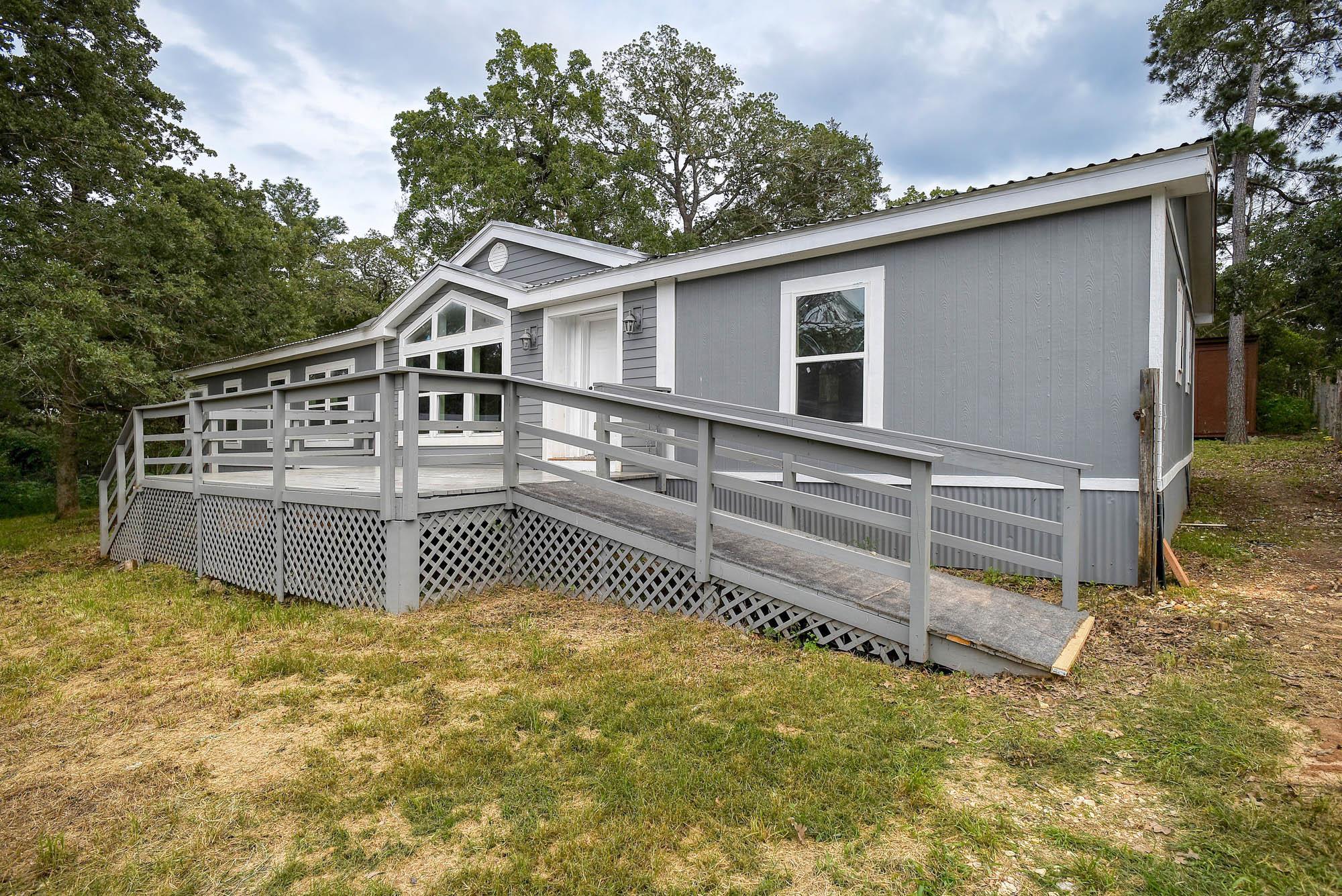 127 Serenity, Bastrop, TX 78602 — photo 1