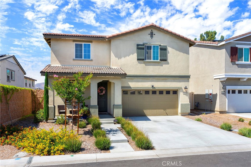 674 Hummingbird, San Jacinto, CA 92583 — photo 1