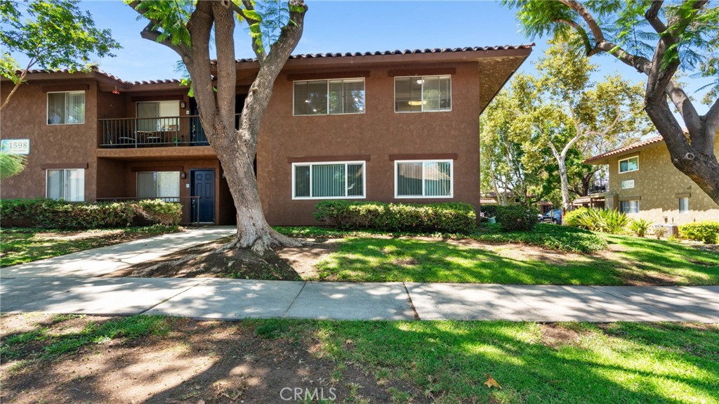 1598 Border Avenue H, Corona, CA 92882 — photo 1