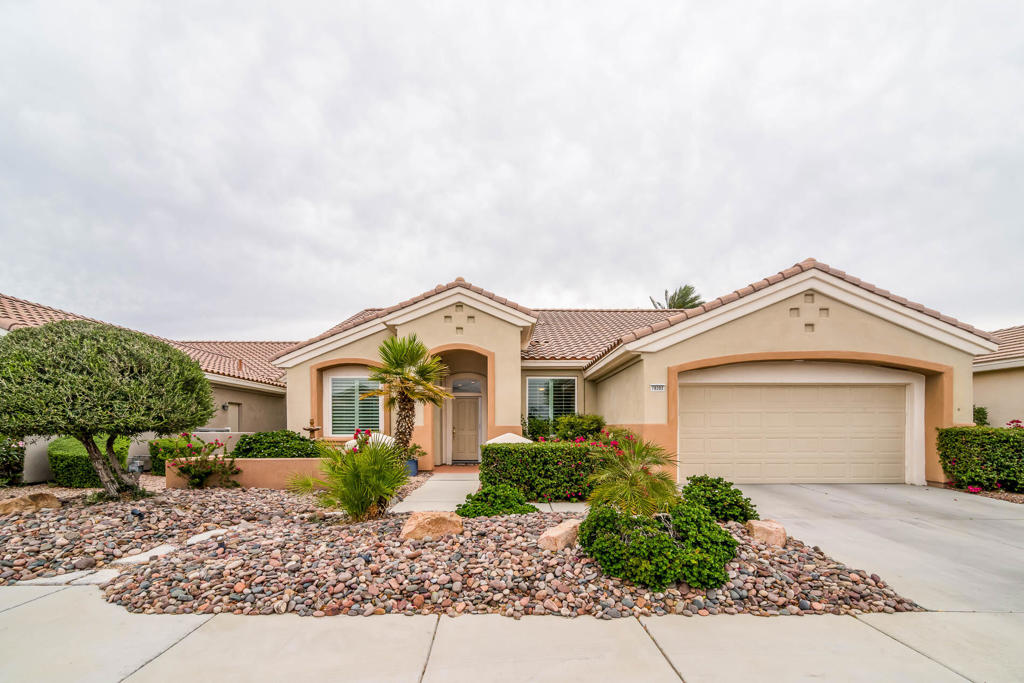 78202 Kensington Avenue, Palm Desert, CA 92211 — photo 1