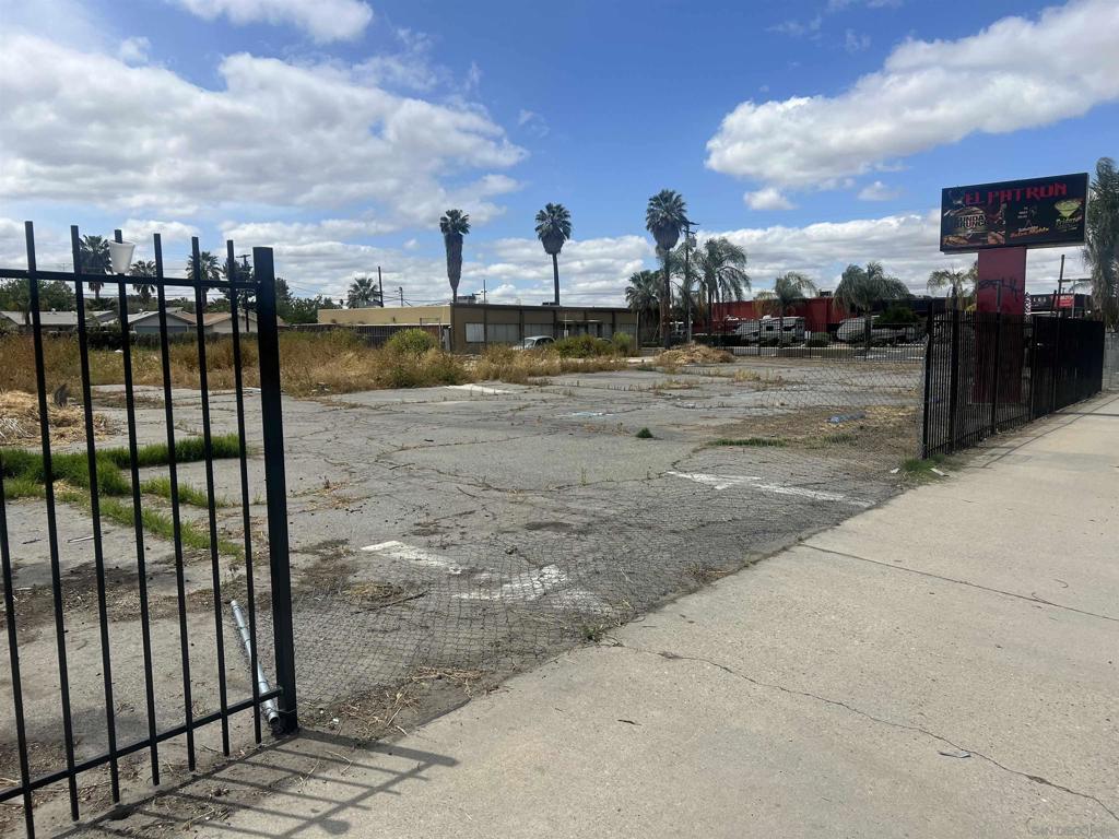 41525 East Florida Avenue, Hemet, CA 92544 — photo 1