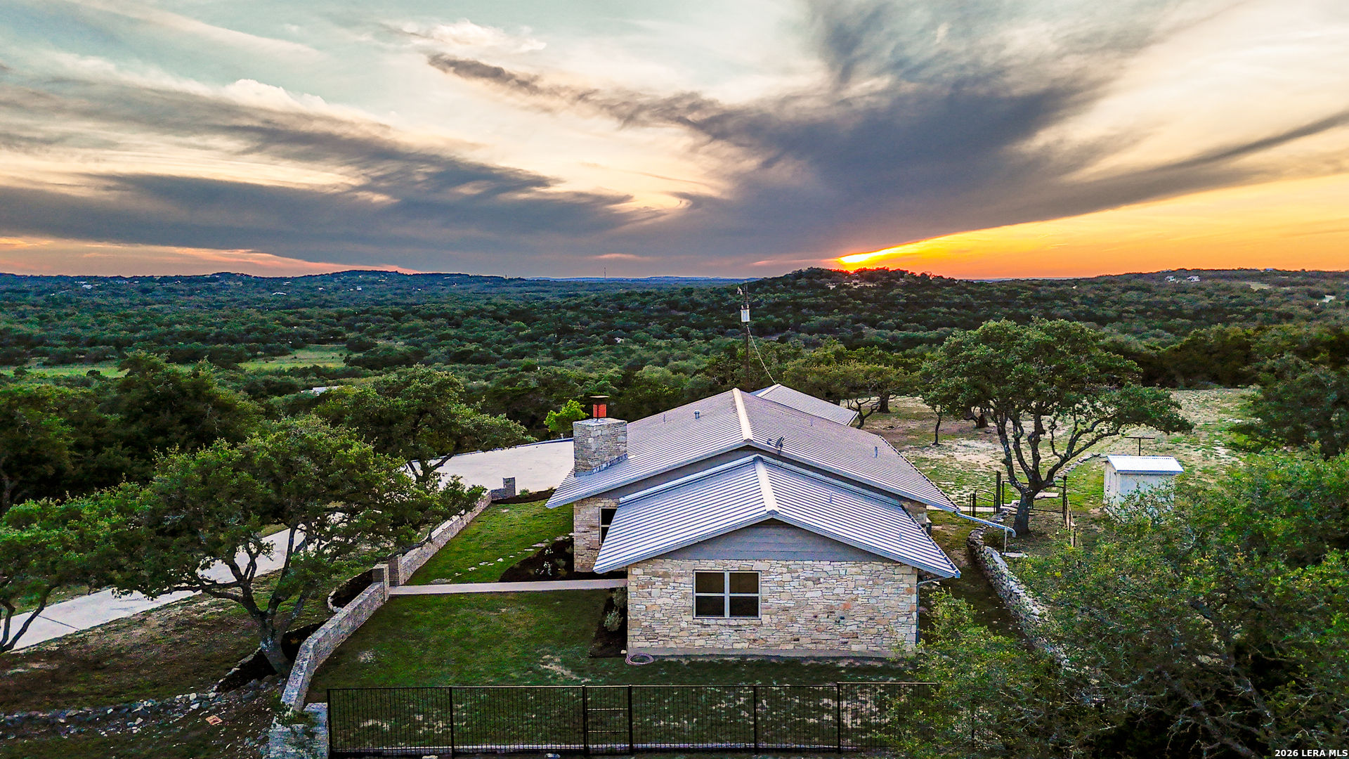935 SPRING BRANCH RD, Spring Branch, TX 78070 — photo 1