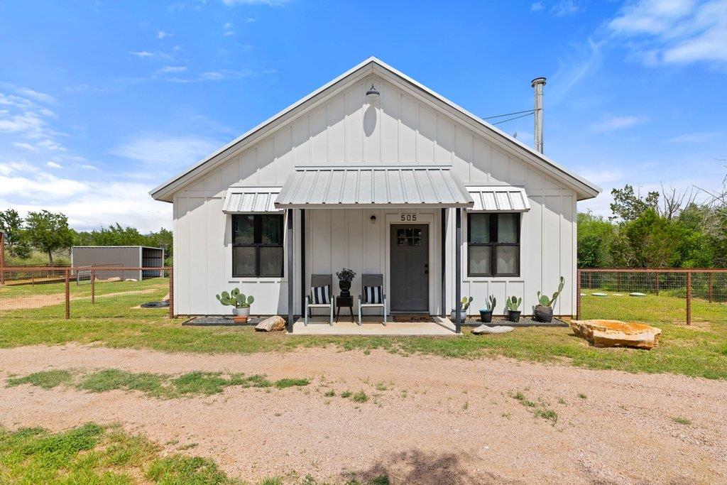 505 Broken Arrow, Spicewood, TX 78669 — photo 1