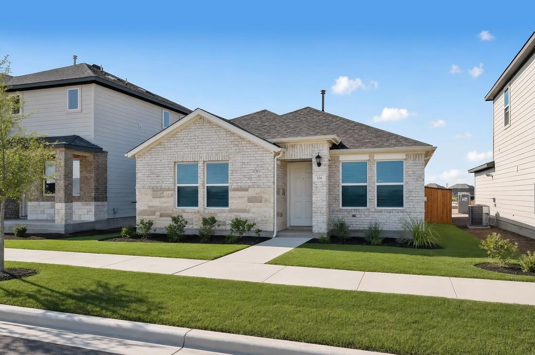 126  Christy St, Hutto, TX 78634 — photo 1