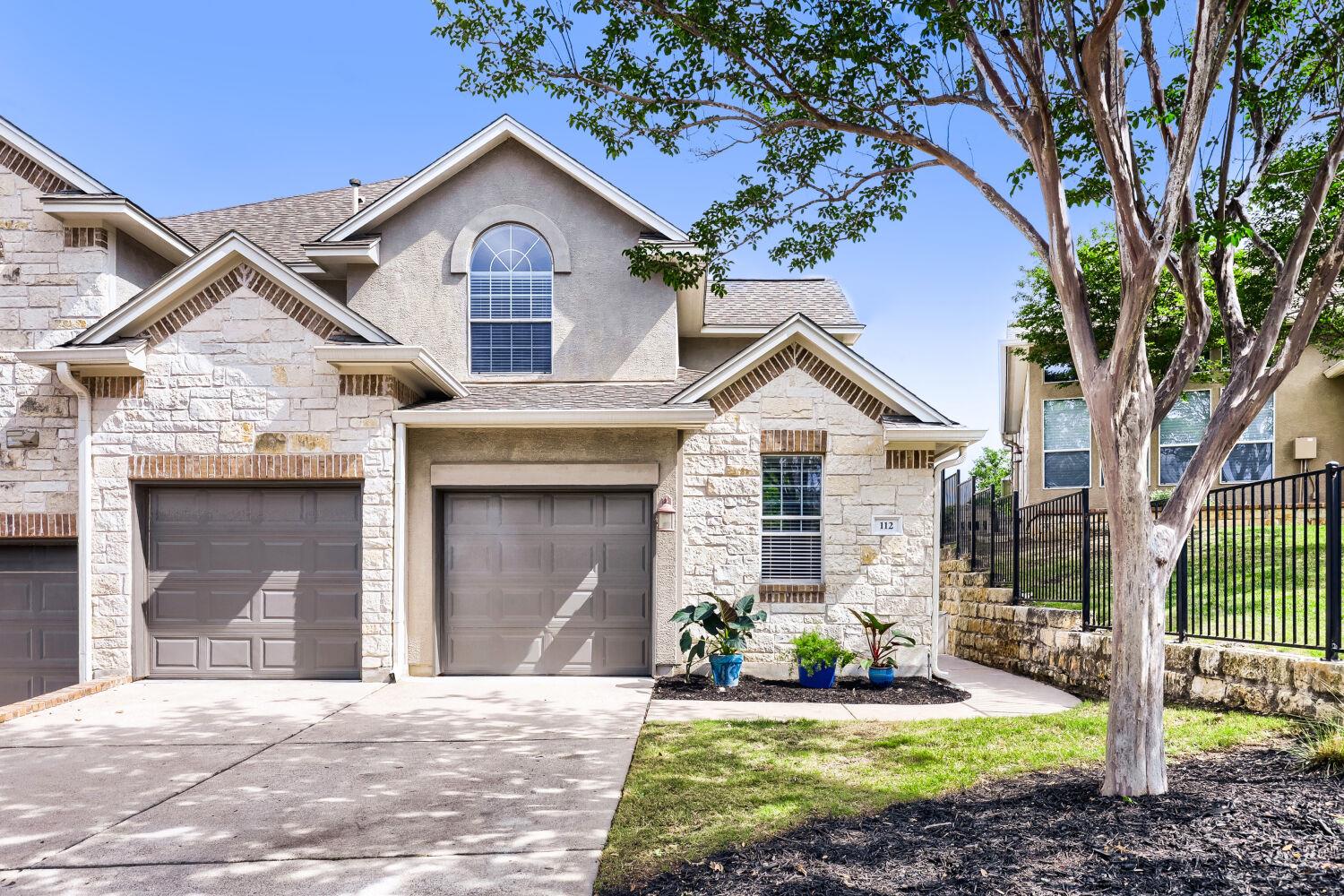 112 Aria, Austin, TX 78738 — photo 1
