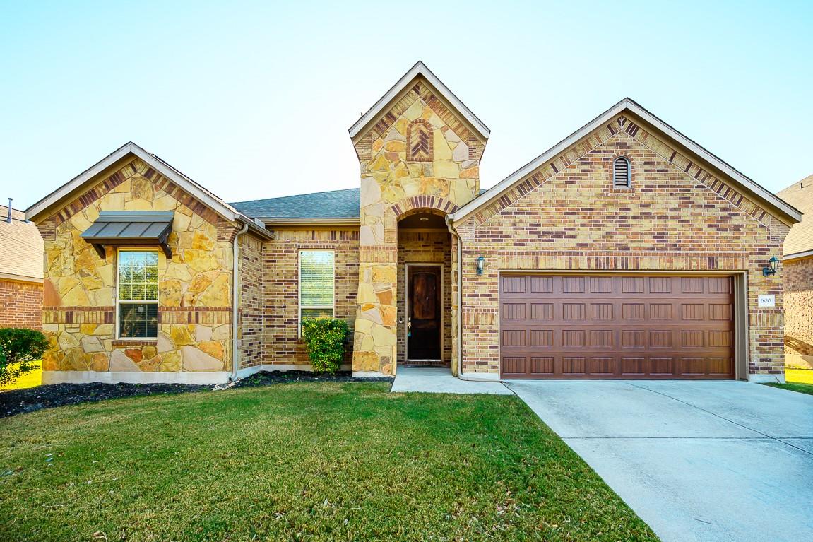 600 Rosedale, Georgetown, TX 78628 — photo 1