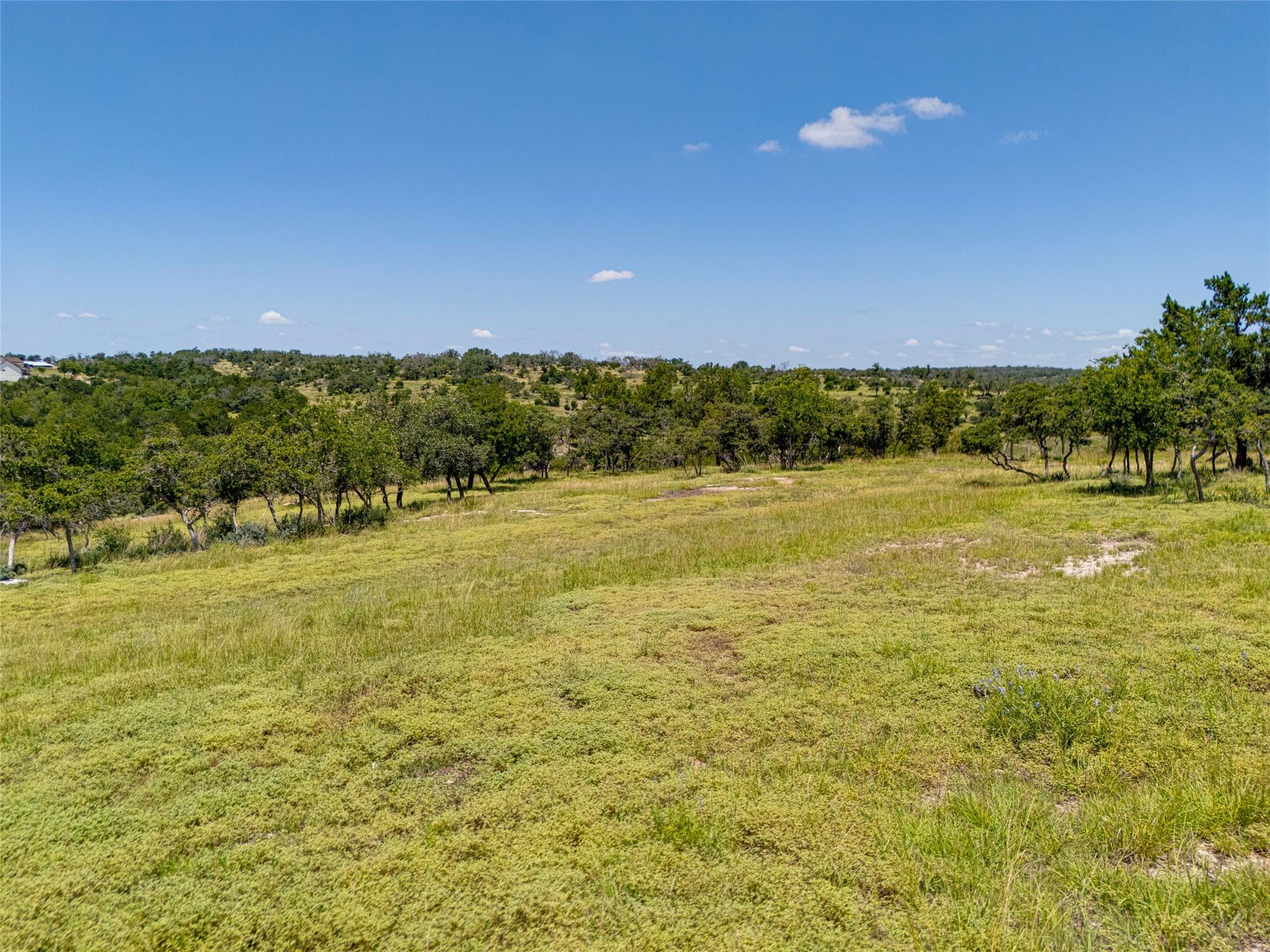 19 Cielo Vista, Fredericksburg, TX 78624 — photo 1