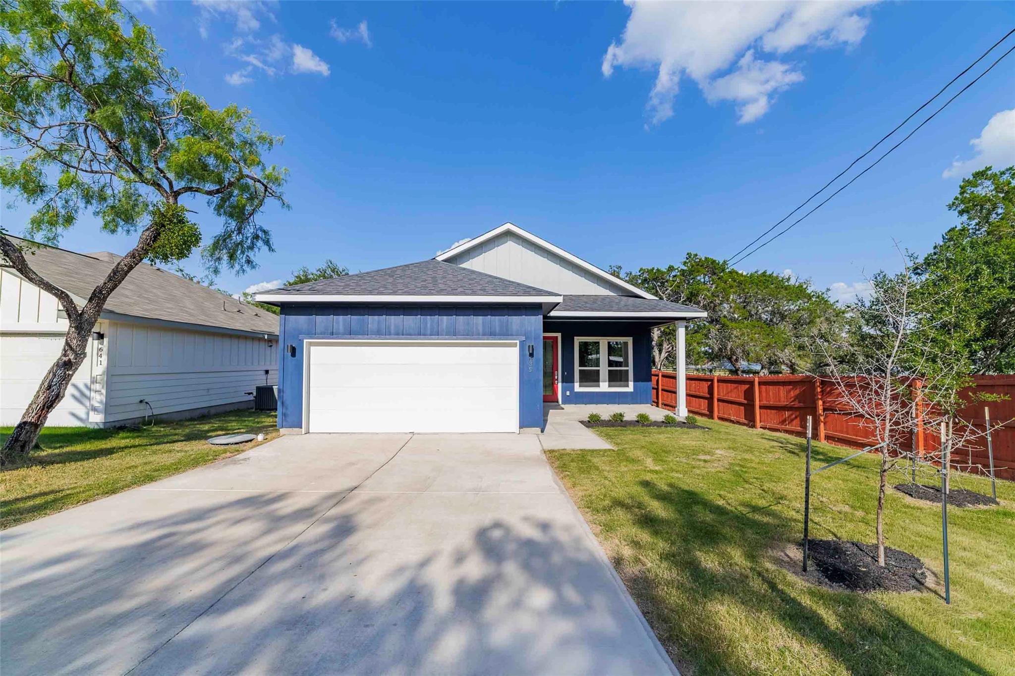 639 Magnolia, Cottonwood Shores, TX 78657 — photo 1