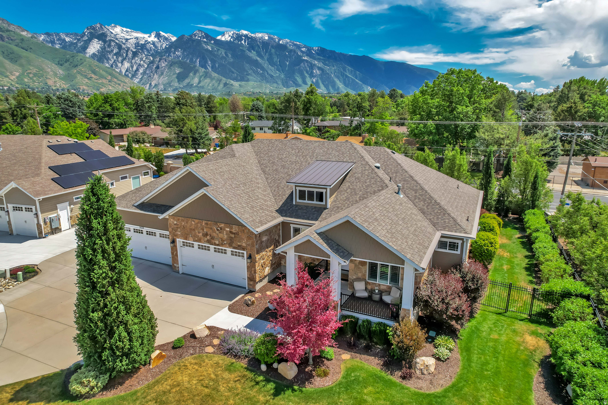 2420 E ROYAL PINE CV, Cottonwood Heights, UT 84093 — photo 1