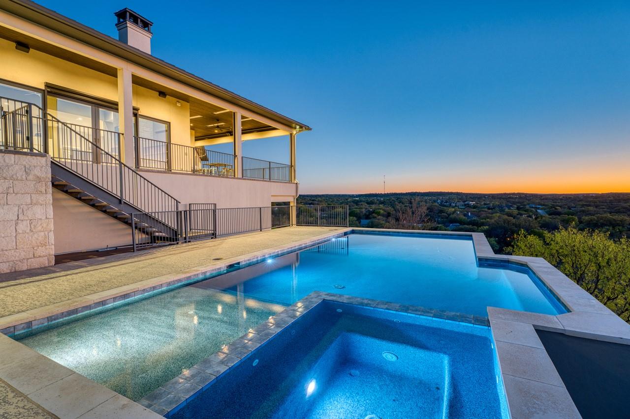 520 The Trails, Horseshoe Bay, TX 78657 — photo 1