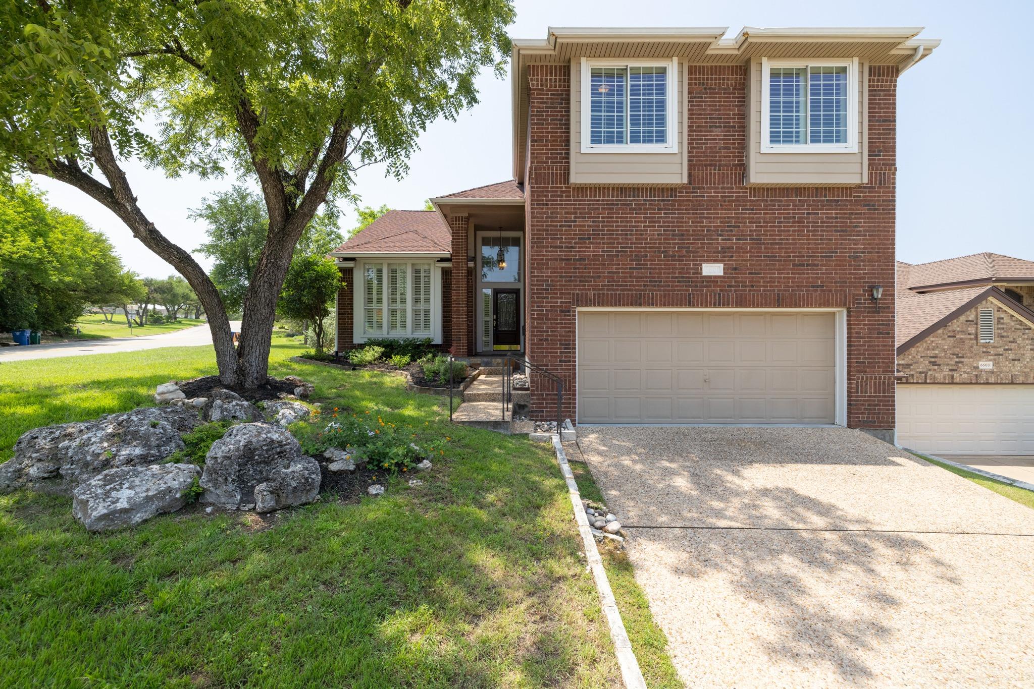 6601 Strutton, Austin, TX 78759 — photo 1