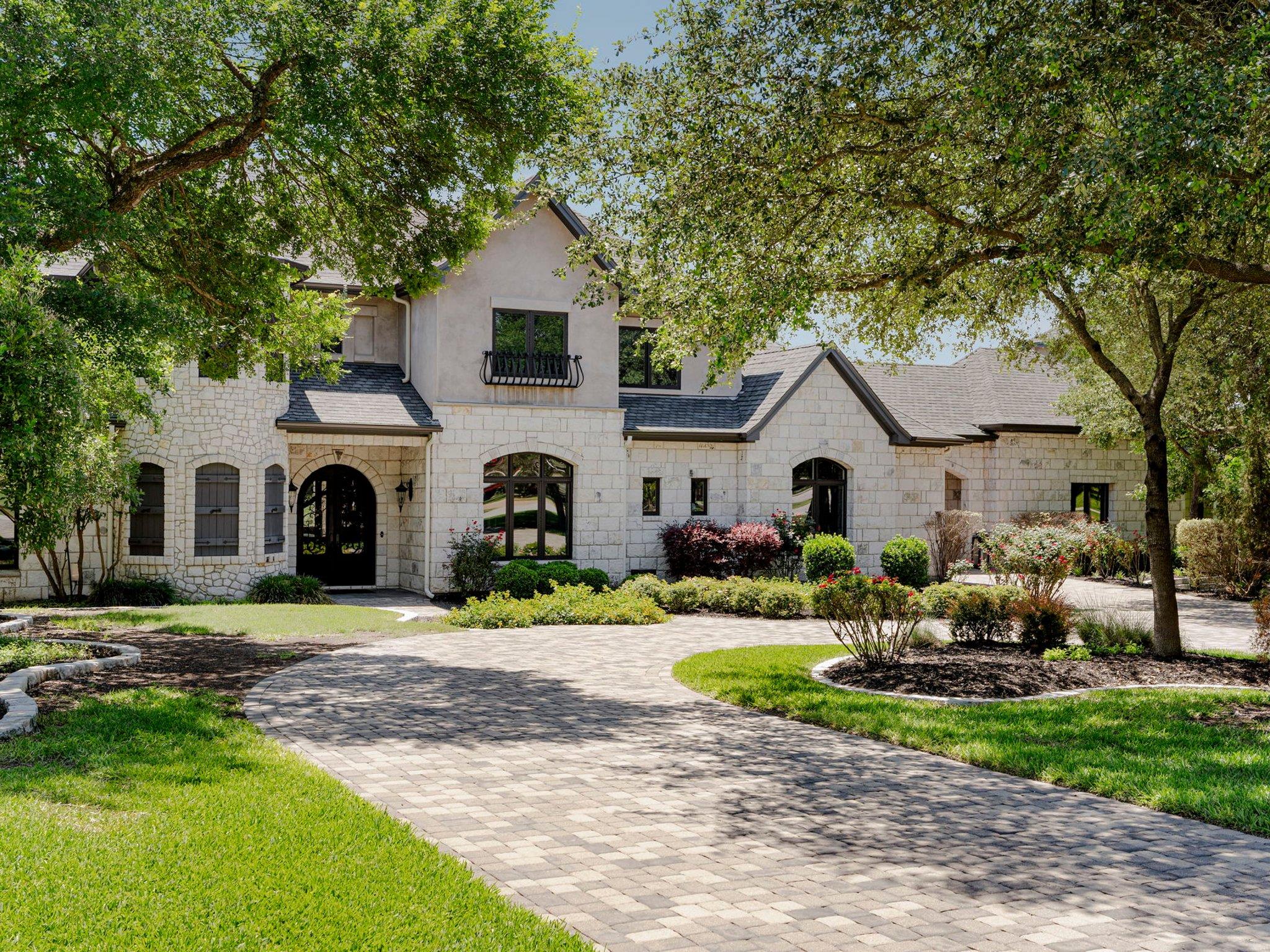 1928 Running Creek, Salado, TX 76571 — photo 1