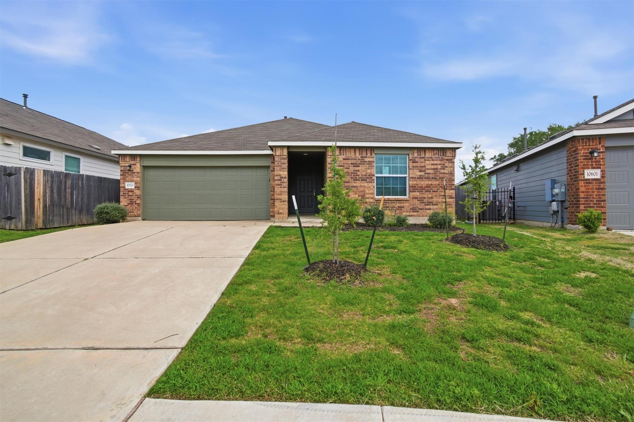 10537 Steinbeck, Austin, TX 78747 — photo 1