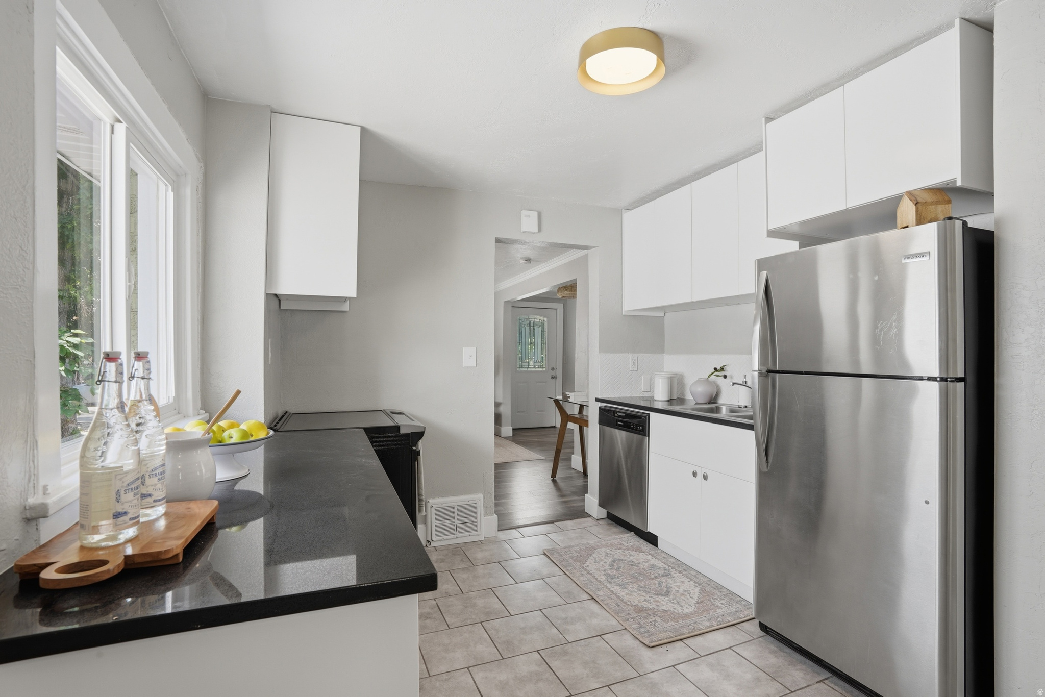 147 E WILLIAMS AVE, Salt Lake City, UT 84111 — photo 1