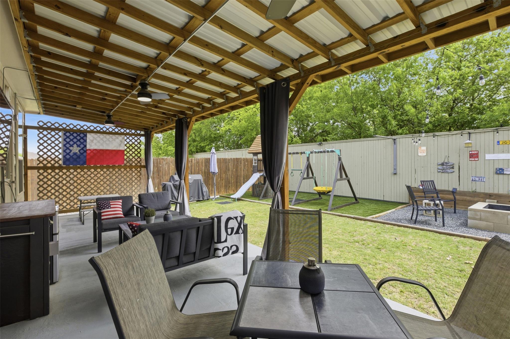 309 La Dera, Liberty Hill, TX 78642 — photo 1