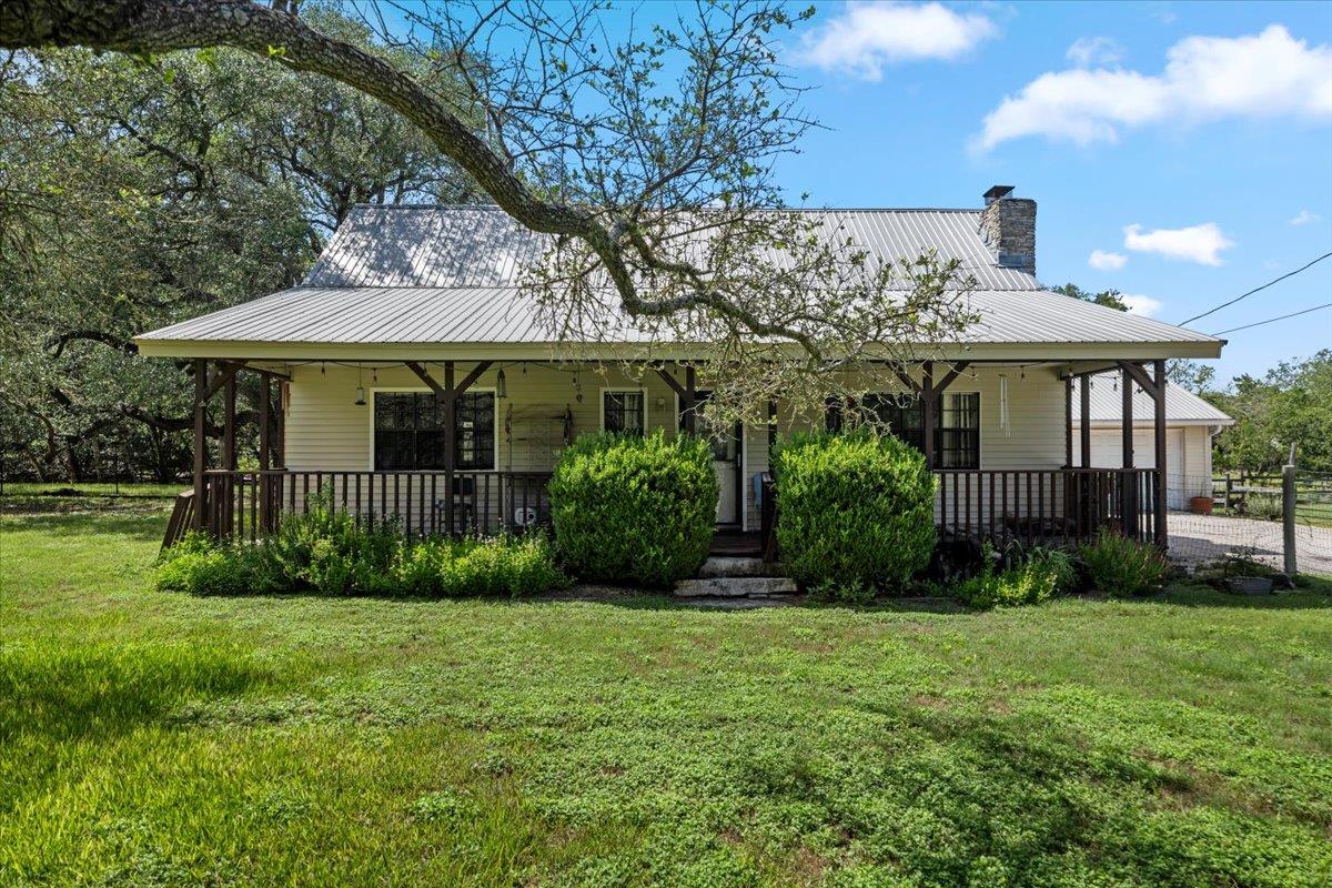 200 Little Barton, Dripping Springs, TX 78620 — photo 1
