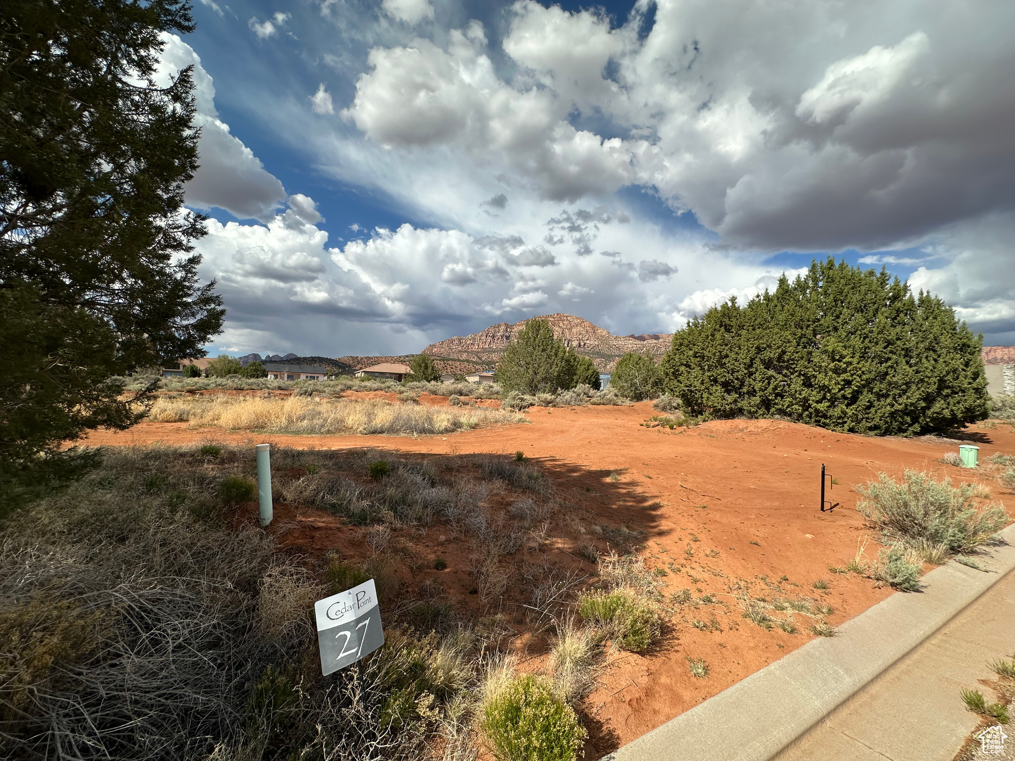1131 E RED SAGE LN, Apple Valley, UT 84737 — photo 1