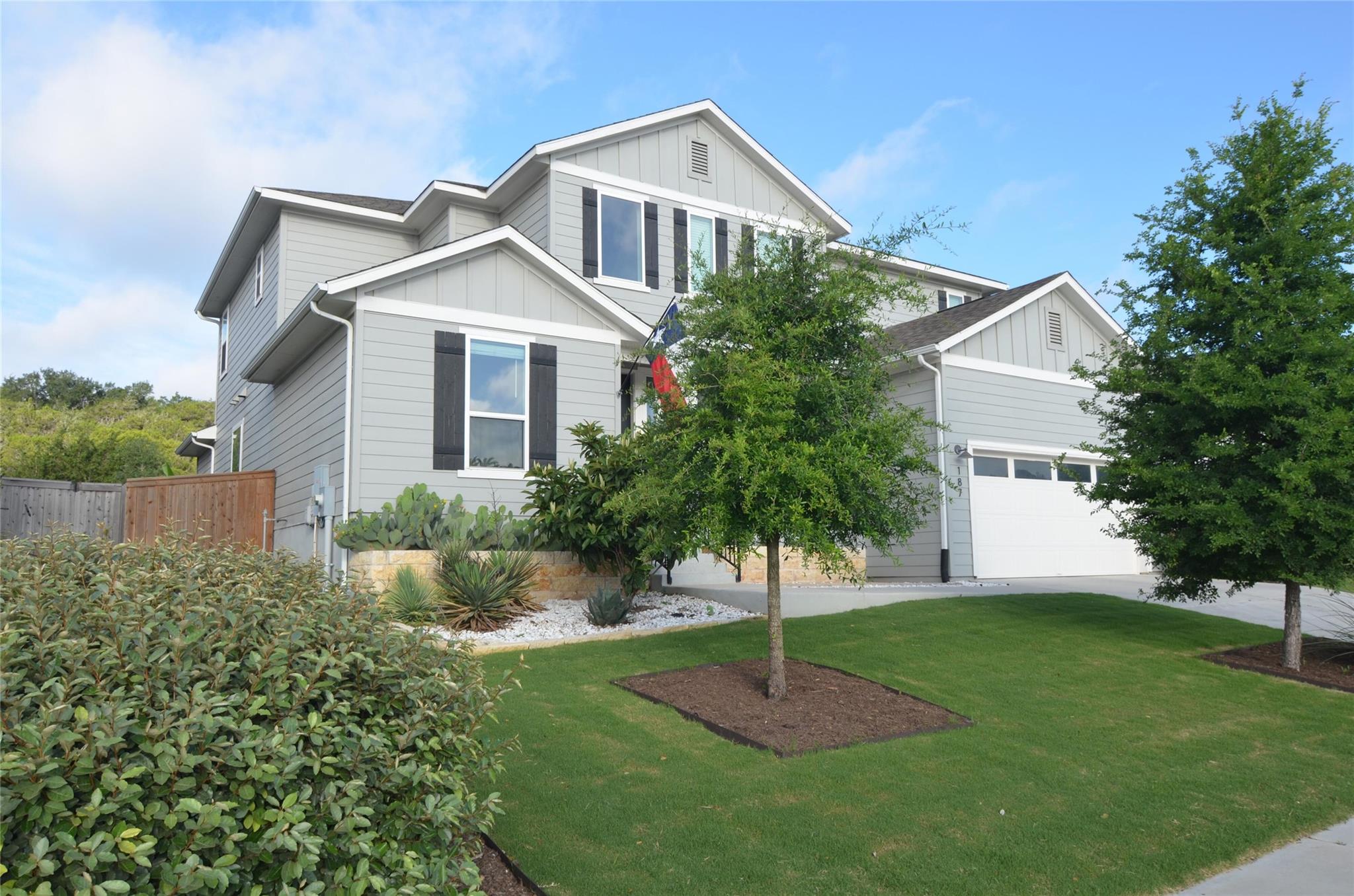 187 Tierra, Dripping Springs, TX 78620 — photo 1