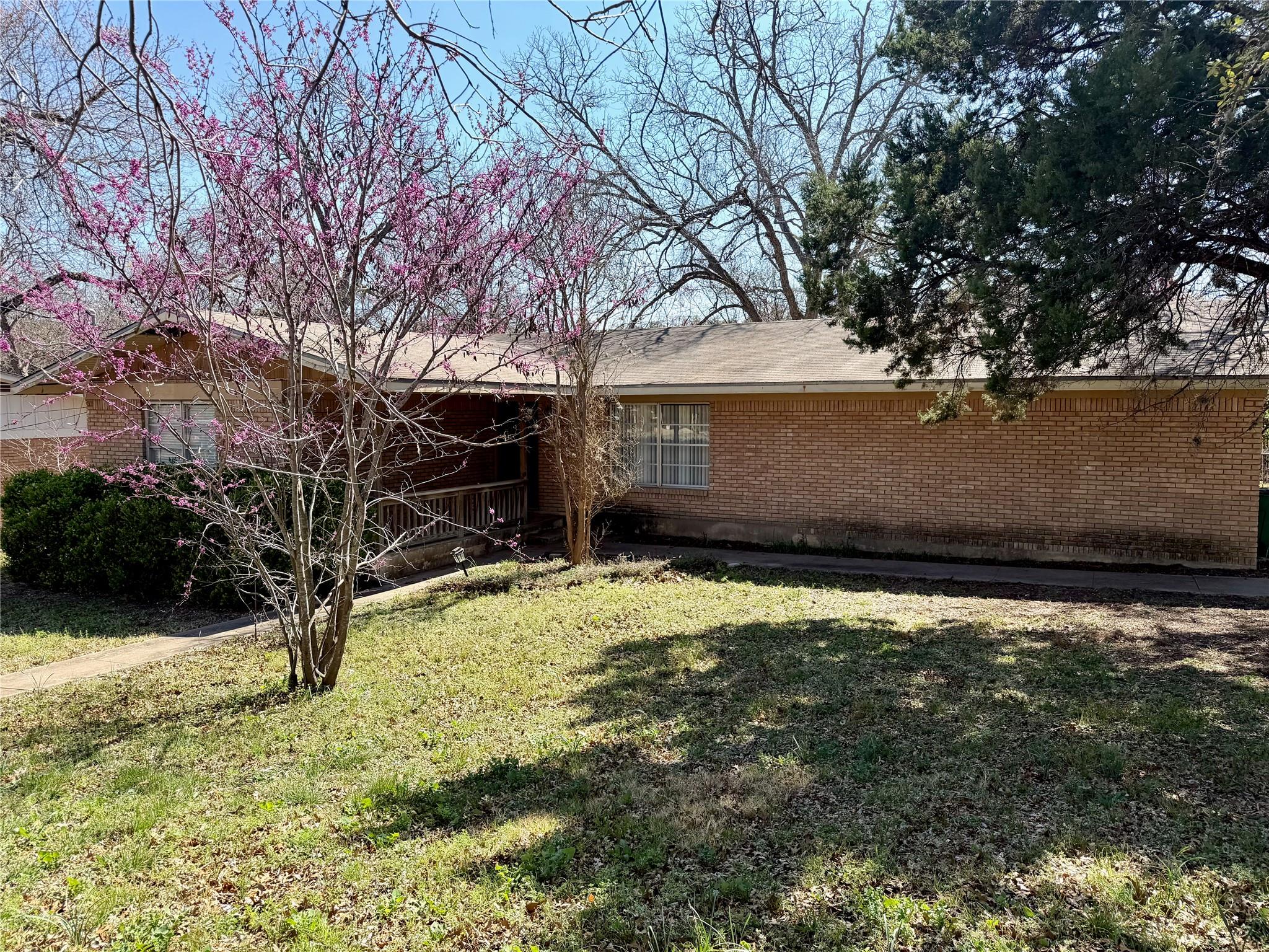 305 W Caddo, Austin, TX 78753 — photo 1