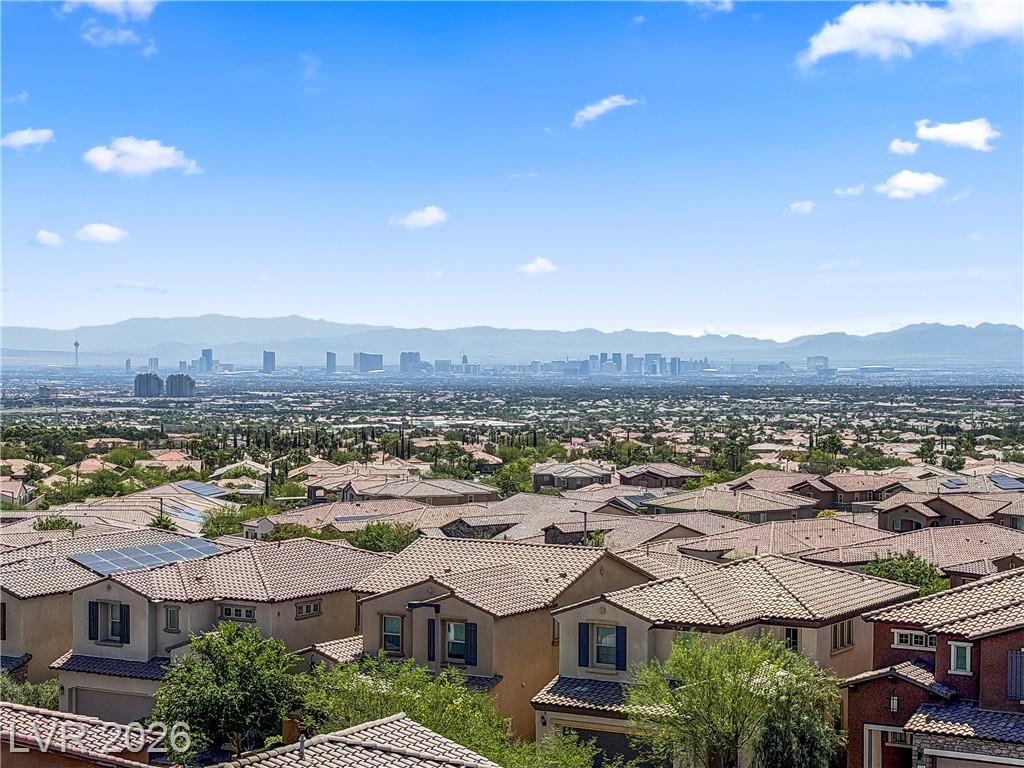 180  Petaluma Valley Drive, Las Vegas, NV 89138 — photo 1