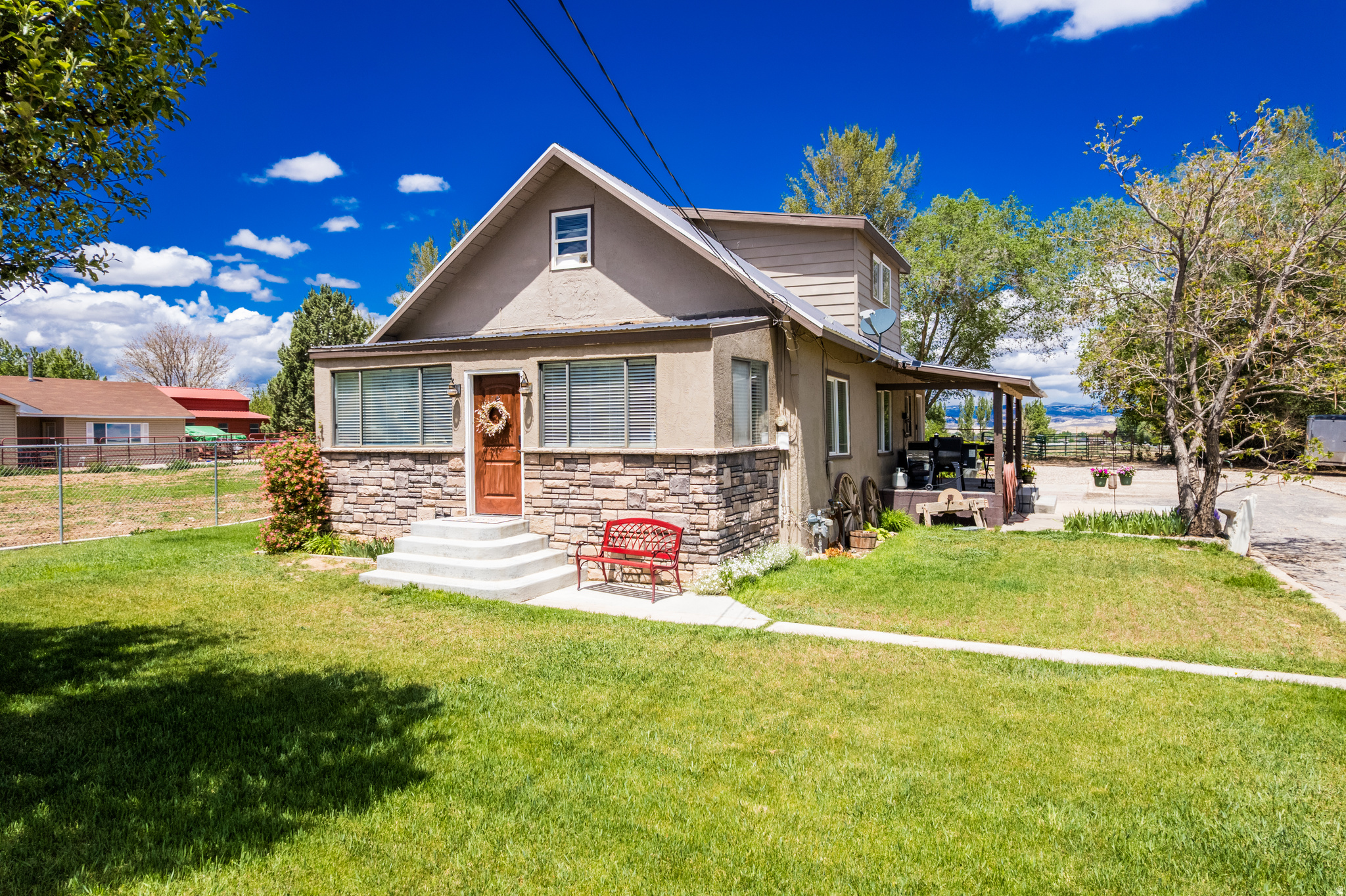 1929 E 2500 S, Vernal, UT 84078 — photo 1