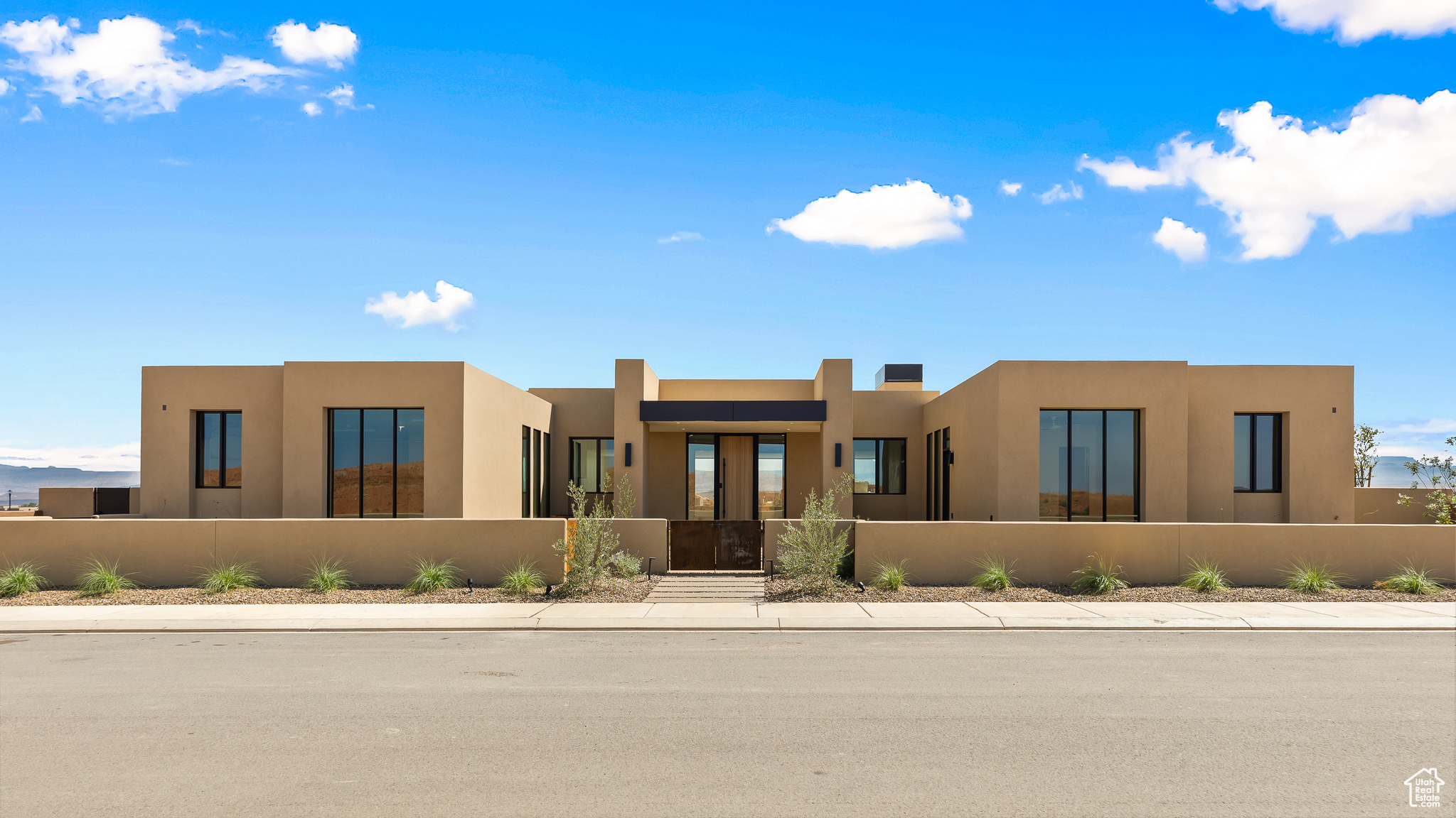 3337 S COTTONTAIL WAY, Hurricane, UT 84737 — photo 1