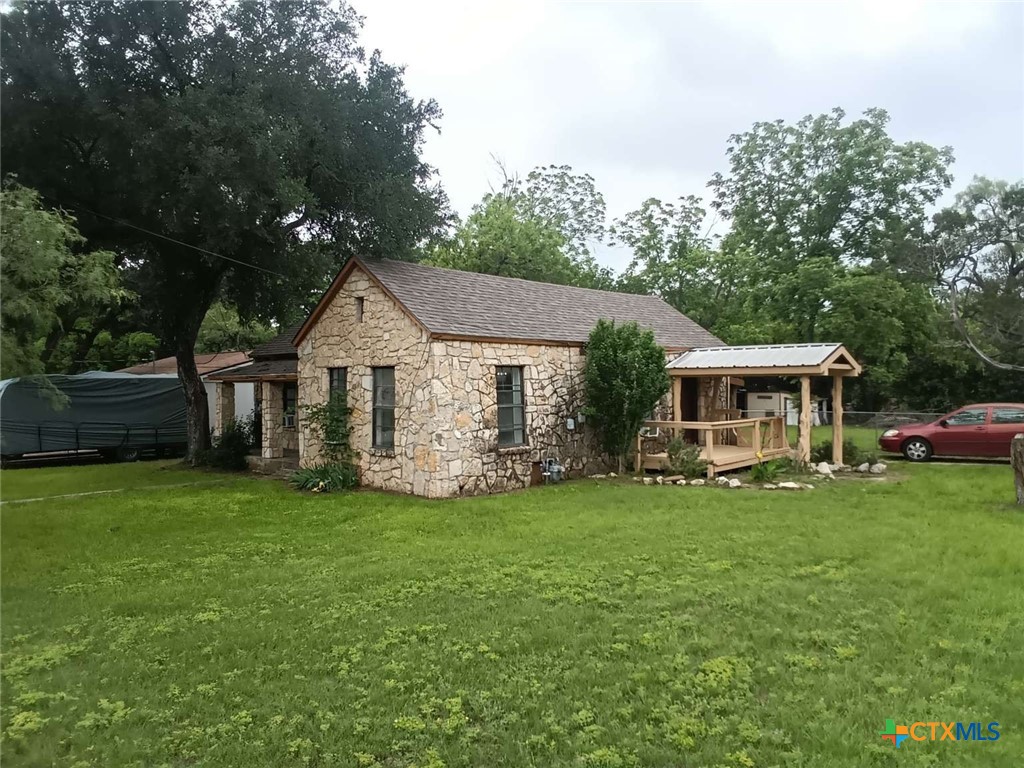 308 N Ridge Street, Lampasas, TX 76550 — photo 1