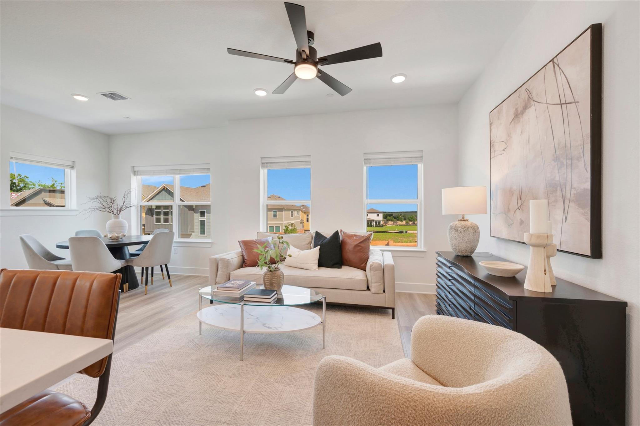 1010B Brickell, Austin, TX 78744 — photo 1