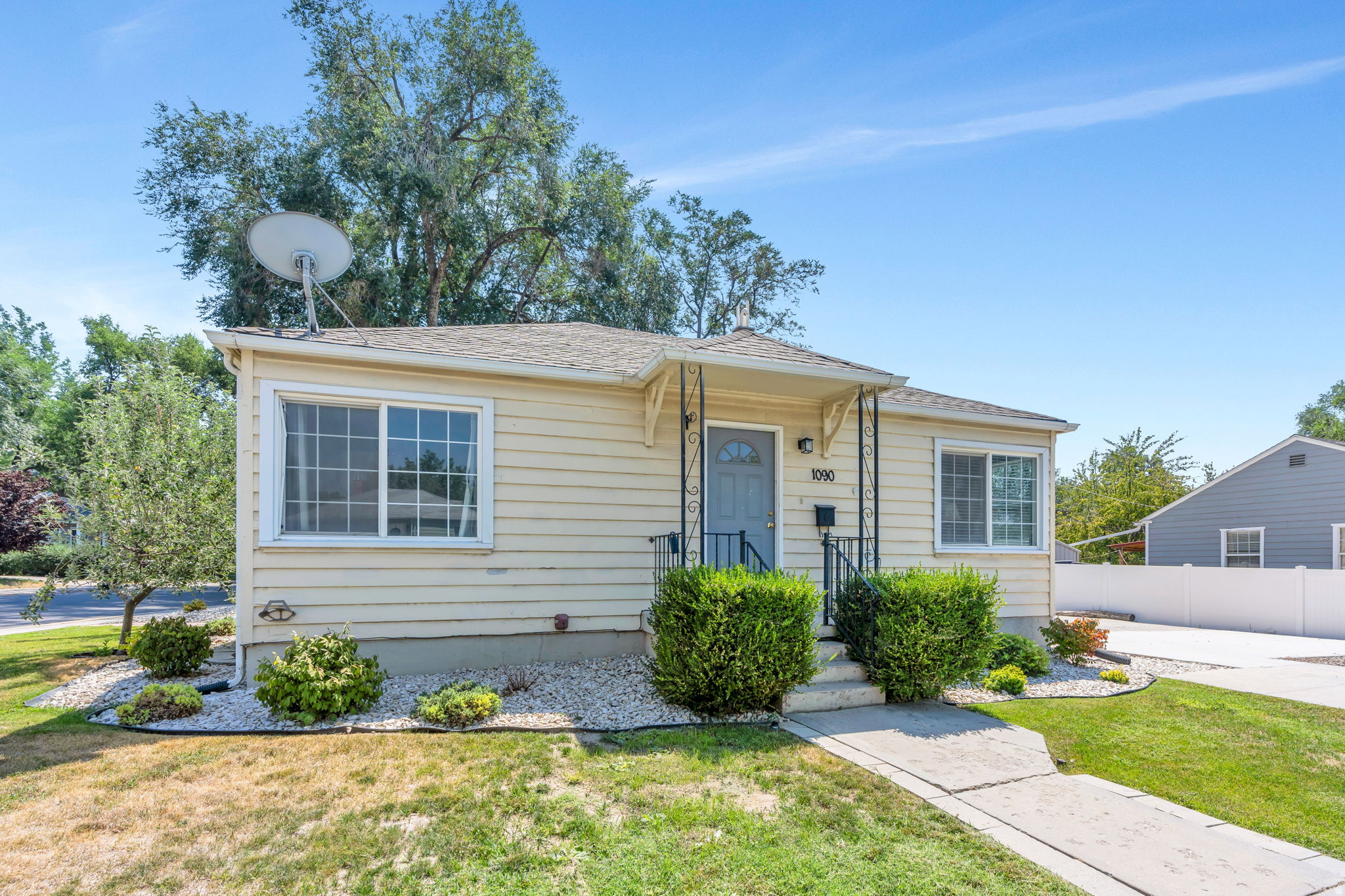 1090 E 460 ST, Provo, UT 84606 — photo 1