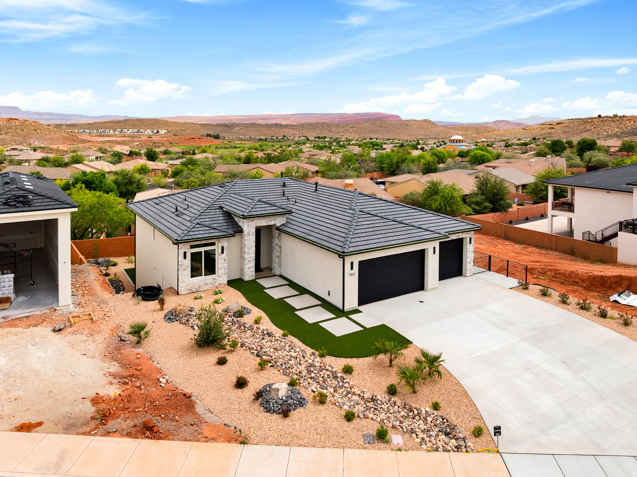 1862 N CHAPMAN DR, Washington, UT 84780 — photo 1