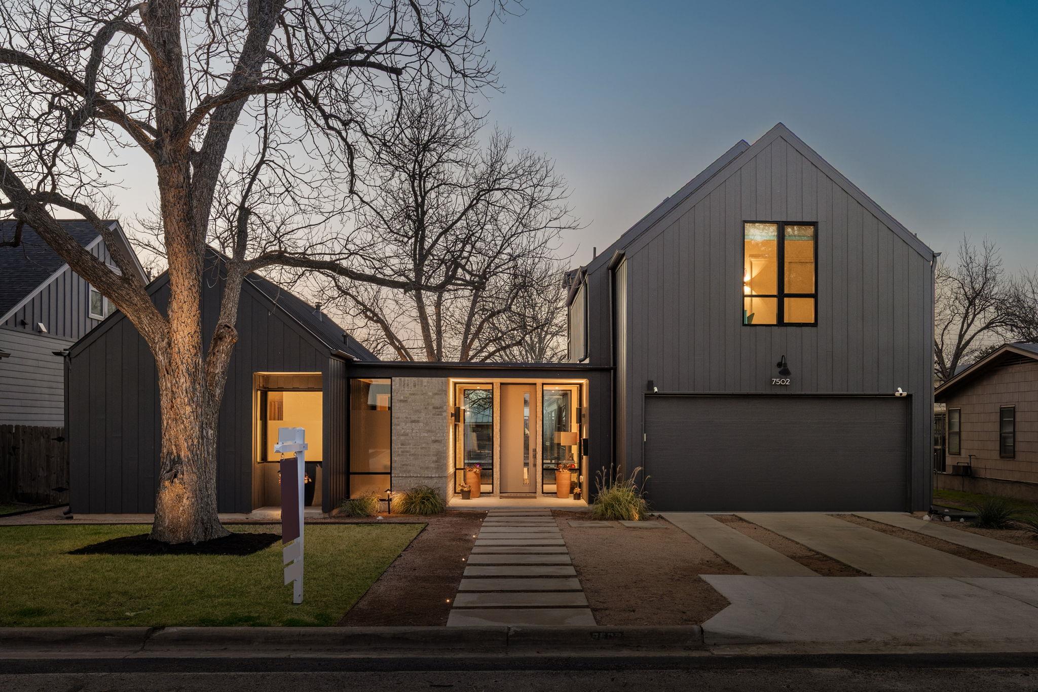 7502 Saint Louis, Austin, TX 78757 — photo 1