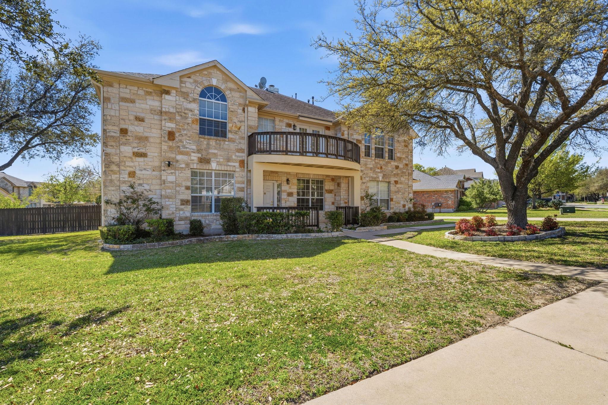 901 Ambrose, Pflugerville, TX 78660 — photo 1