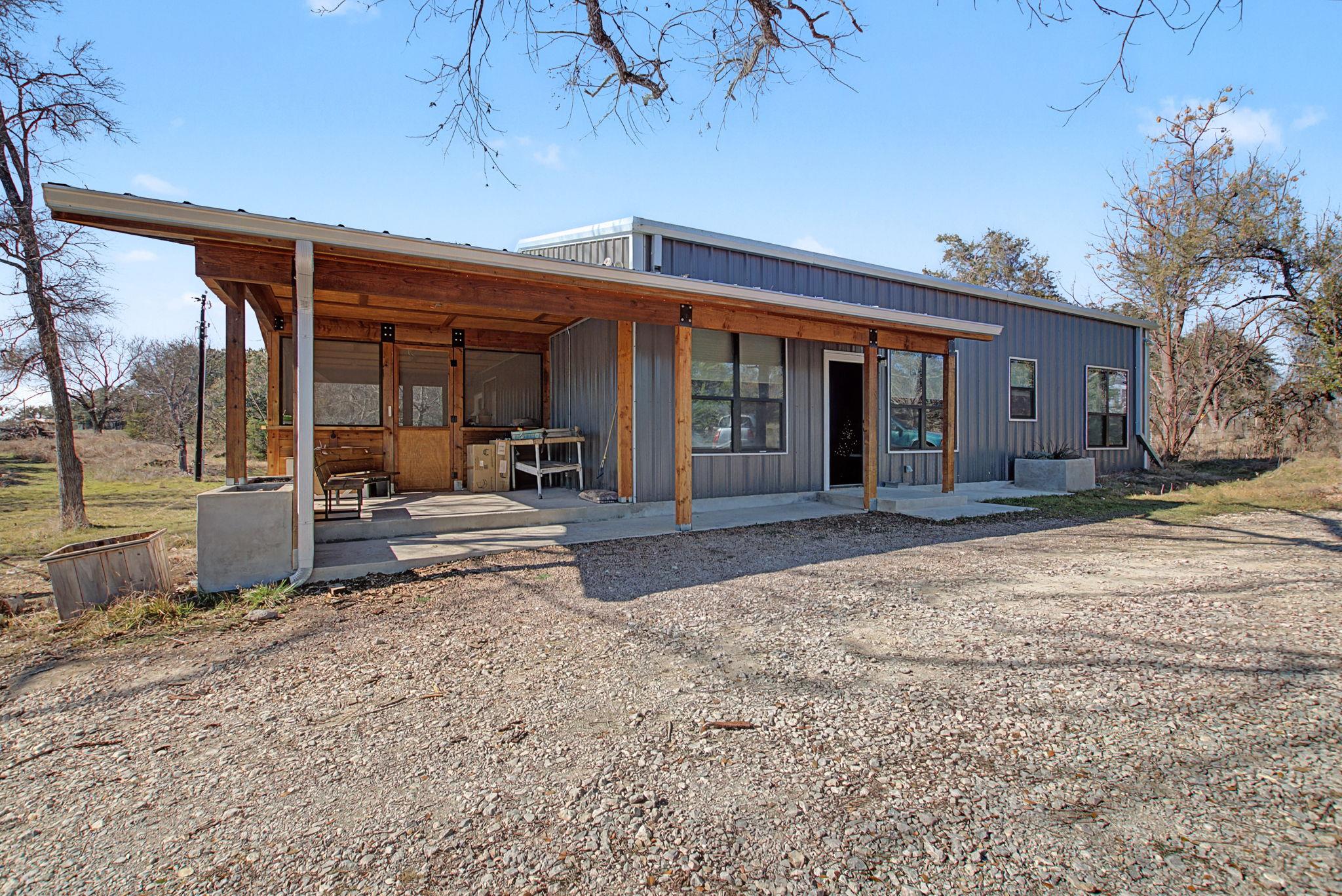 16588 Us Highway 281, Lampasas, TX 76550 — photo 1