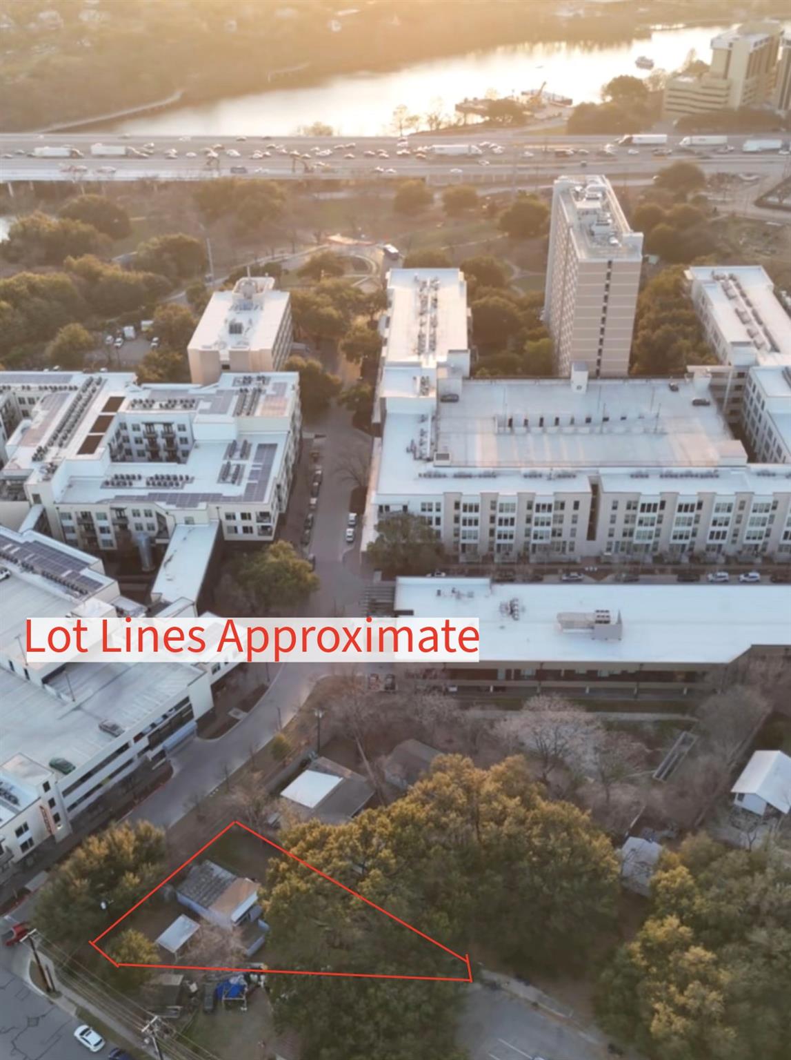 1505 Robert Weaver, Austin, TX 78702 — photo 1