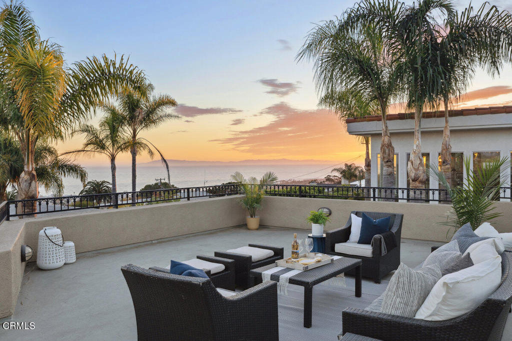 307 Artemisia Avenue, Ventura, CA 93001 — photo 1