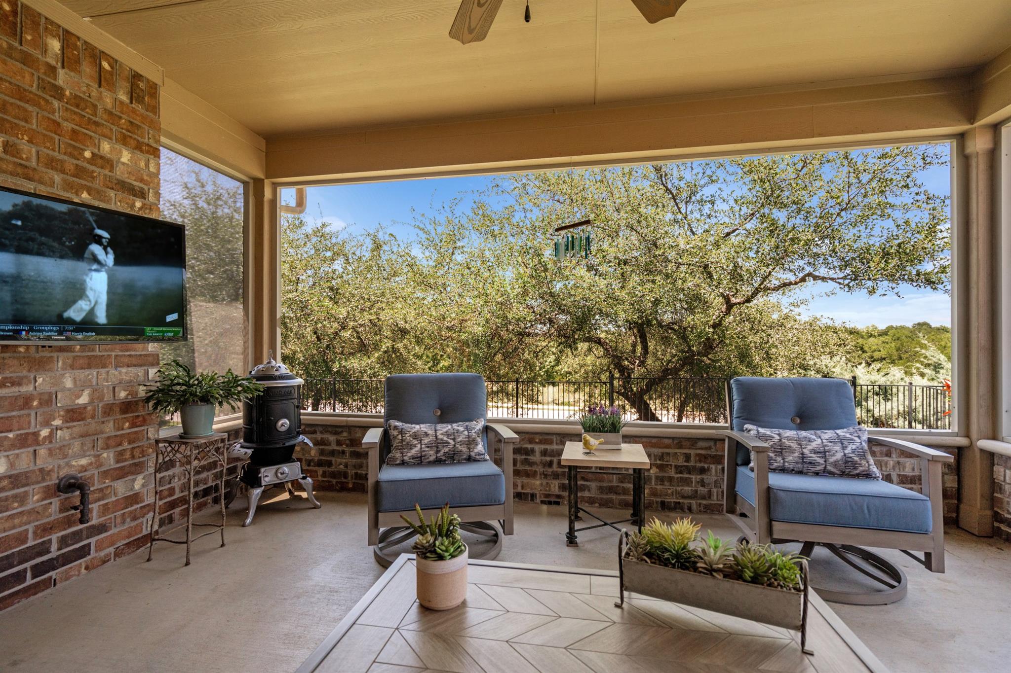 822 Hamilton, Georgetown, TX 78633 — photo 1