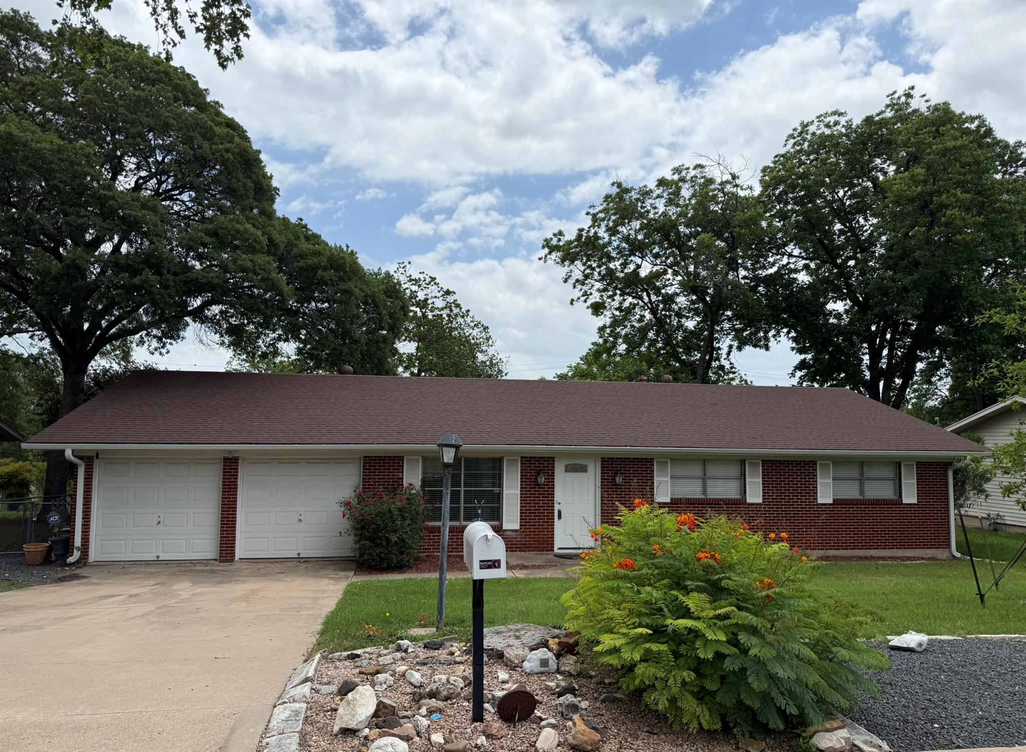 11507 Oak, Austin, TX 78753 — photo 1