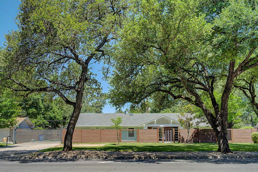 8612 Mesa, Austin, TX 78759 — photo 1