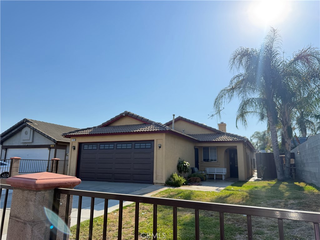 1144 Palisades, Perris, CA 92570 — photo 1